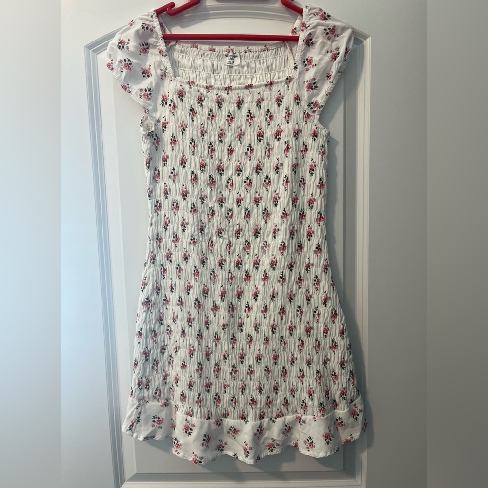 Abercrombie Kids Smocked Floral Dress (Size 13/14)
